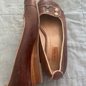 Miz  Mooz Size 7 Leather Tan Flats